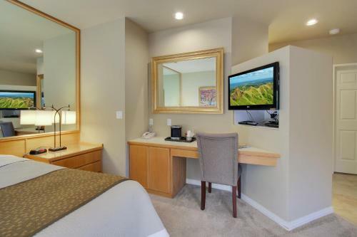 River Ridge Two-bedroom Condos