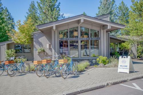 River Ridge Three-bedroom Condos