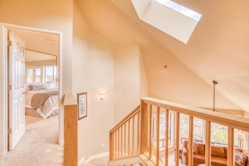River Ridge Three-bedroom Condos