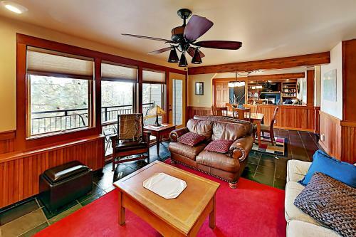 Apartamento Choice Condo - Closest Lodging To Mount Bachelor! Condo