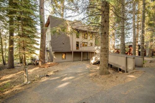 Spring Home 33