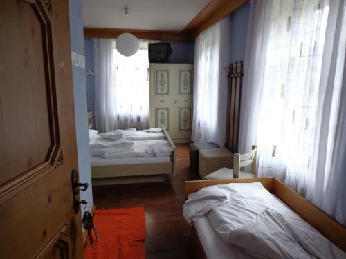 Hostal Gasthof Zur Post