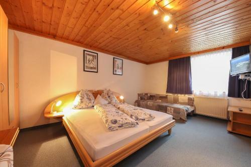 Hostal Pension Hauser