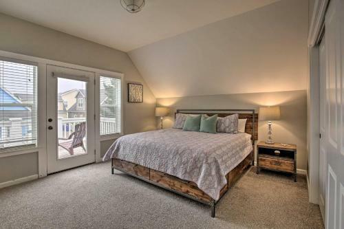 Dog-friendly Home With Hot Tub And Deck Walk To Beach