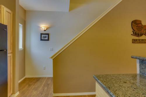 Aspenglow Condo 67