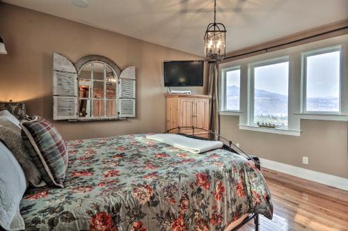 Group-friendly Hood River House With Deck, Game Room