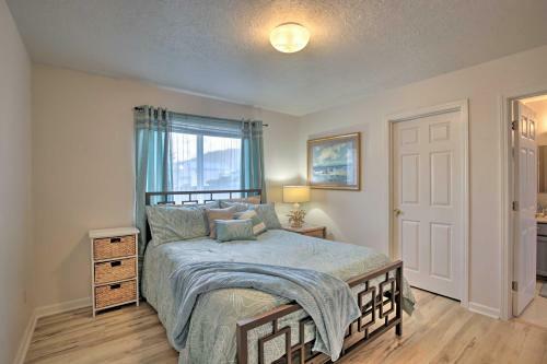 Relaxing Coastal Escape 450 Feet To The Beach