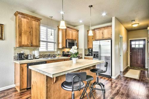 Charming Portland Home With Yard 9mi To Downtown