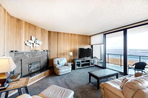 2 Bed 2 Bath Apartment In Sand And Sea Condos