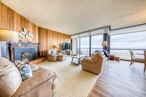 2 Bed 2 Bath Apartment In Sand And Sea Condos
