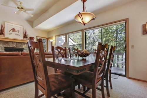 Zridge Condo 42