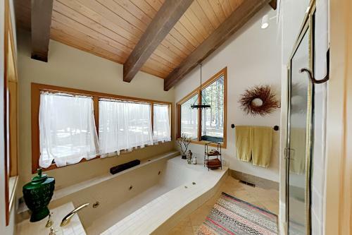 Exceptional Vacation Home In Sisters Home