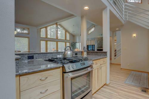 1 Colonial Home