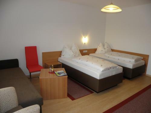 Hotel-gasthof Stoff