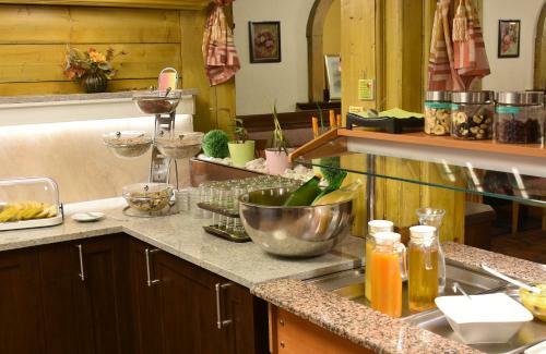Hostal Hotel Gasthof Torwirt