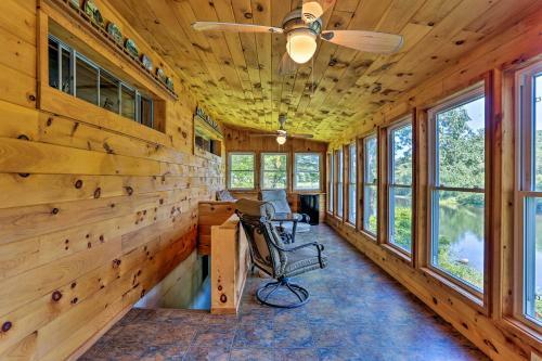 Beach Lake Cabin On Delaware River With Sunroom!