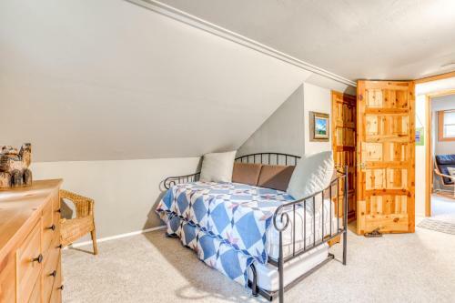 Salmon River Retreat