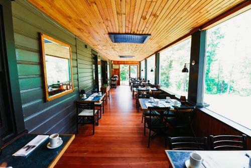 Hotel Rainbow Mountain Resort - Lgbtq Friendly