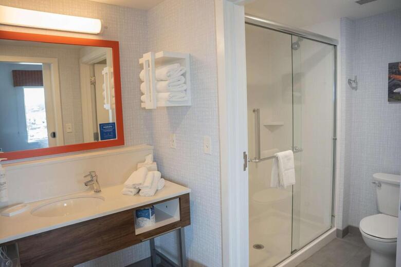 Hotel Hampton Inn & Suites Erie Bayfront