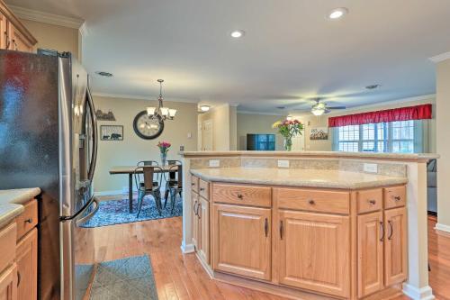 Picturesque Lake Ariel Getaway With Game Room!