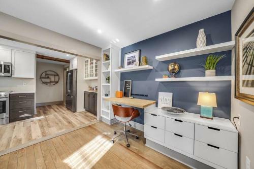 Luxury Apartment In Historic Carriage House