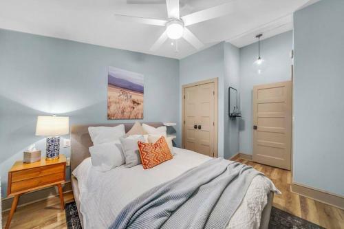 Luxury Apartment In Historic Carriage House