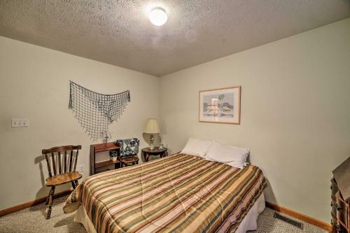 Lake Harmony Home With Hot Tub, Deck And Game Room