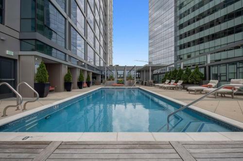 Apartamento Luxury Retreat + Amenitized Building
