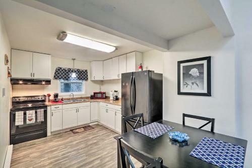 Tobyhanna Hideaway 11 Miles To Camelback Mountain!