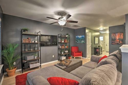 Cozy Townhome With Lanai 15 Mi To Charleston!