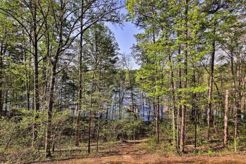 Waterfront Lake Hartwell Cabin With Dock-near Clemson