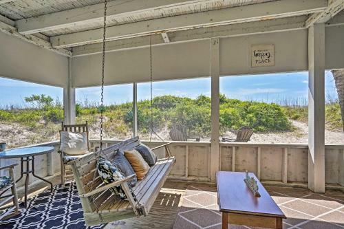 Beachfront Edisto Island Townhome With Screened Porch