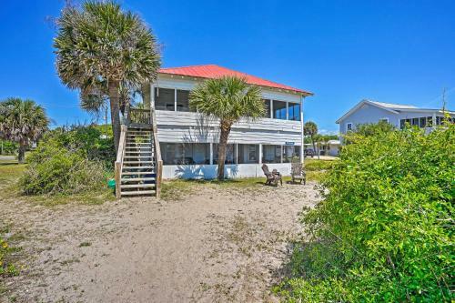 Beachfront Edisto Island Townhome With Screened Porch