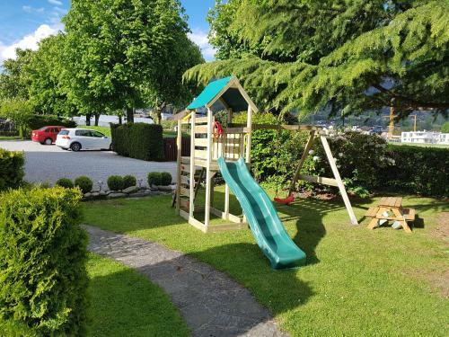 Hostal G�stehaus B�rwald