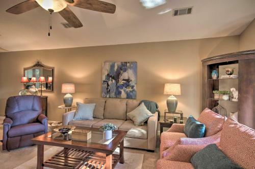 Apartamento Spacious Greenwood Getaway - 2 Mi To Main St!