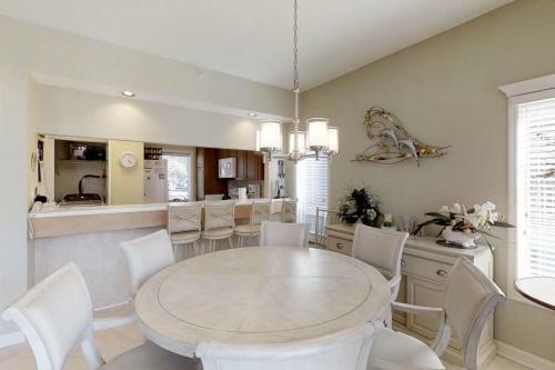 Huntington 7642