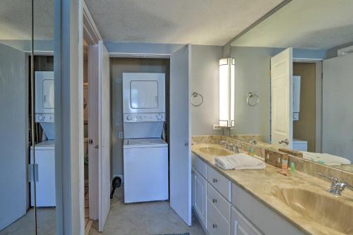 Apartamento Colorful Condo Steps To Harbor And Beach Access!