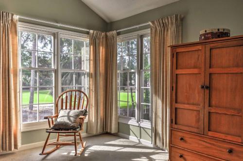 Bright Hilton Head Island Villa - Bike To Beach!