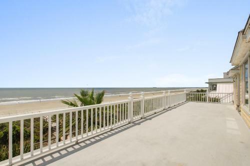 Ocean Boulevard 714