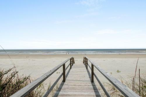 Ocean Boulevard 714