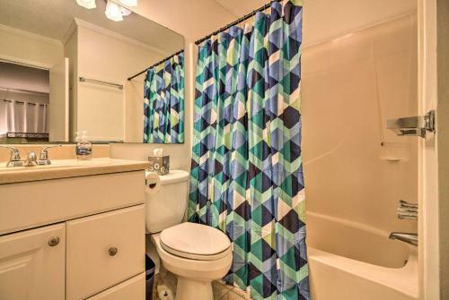 Apartamento Hilton Head Island Condo With Pool - Steps To Beach!