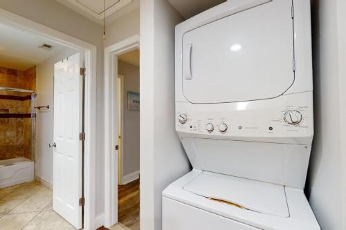 Queens Grant 666