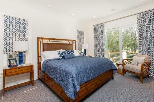 165 Surfsong Road