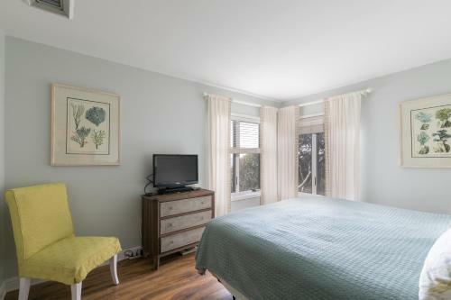 4455 Windswept Villa