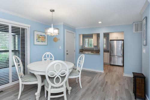 4517 Parkside Villa