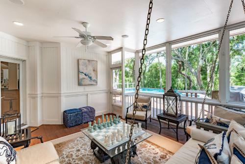 97 Jackstay Court