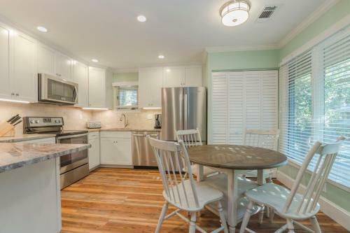 4170 Night Heron Cottage