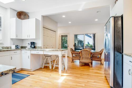7 Governors Drive