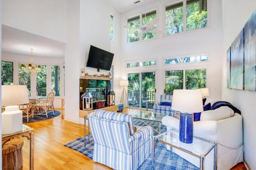 7 Governors Drive
