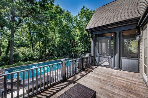 162 Surfsong Road